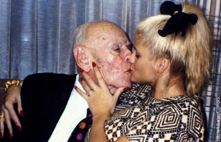 Anna NIcole and Old ass Husband